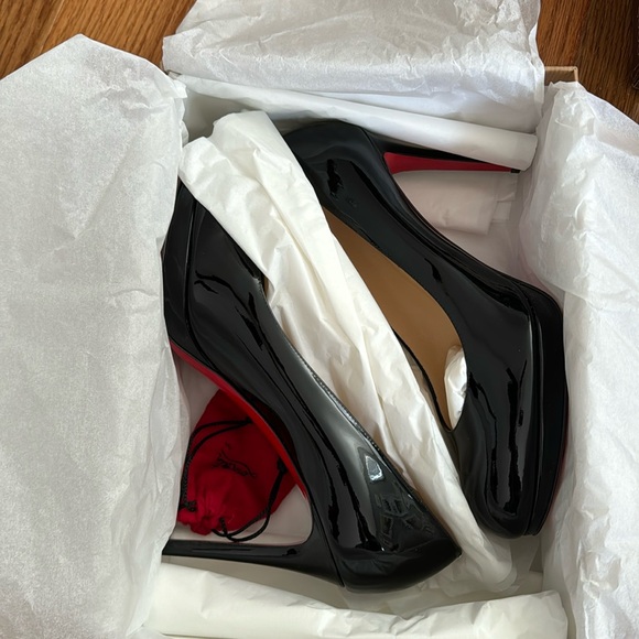 NIB Christian Louboutin New Simple Pump 100 Patent Black Sz 38.5 - Picture 1 of 5